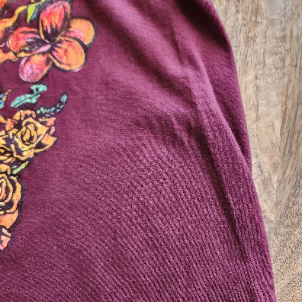 Sublime Maroon Graphic Tee - Picture 10 of 14